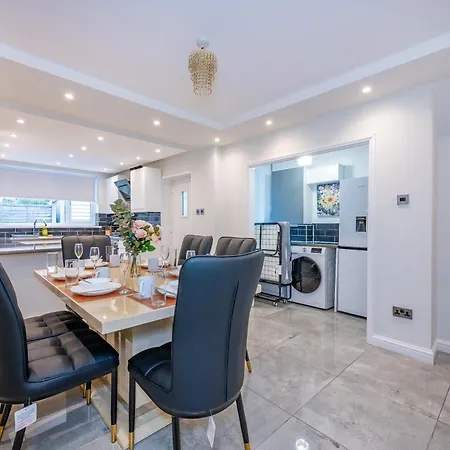 *rb75l* For Your Most Relaxed & Cosy + Free Parking + Free Fast Wifi * * Leeds (West Yorkshire)