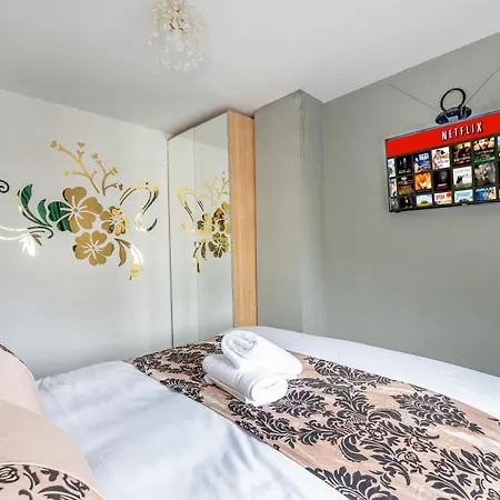 *rb75l* For Your Most Relaxed & Cosy + Free Parking + Free Fast Wifi * *